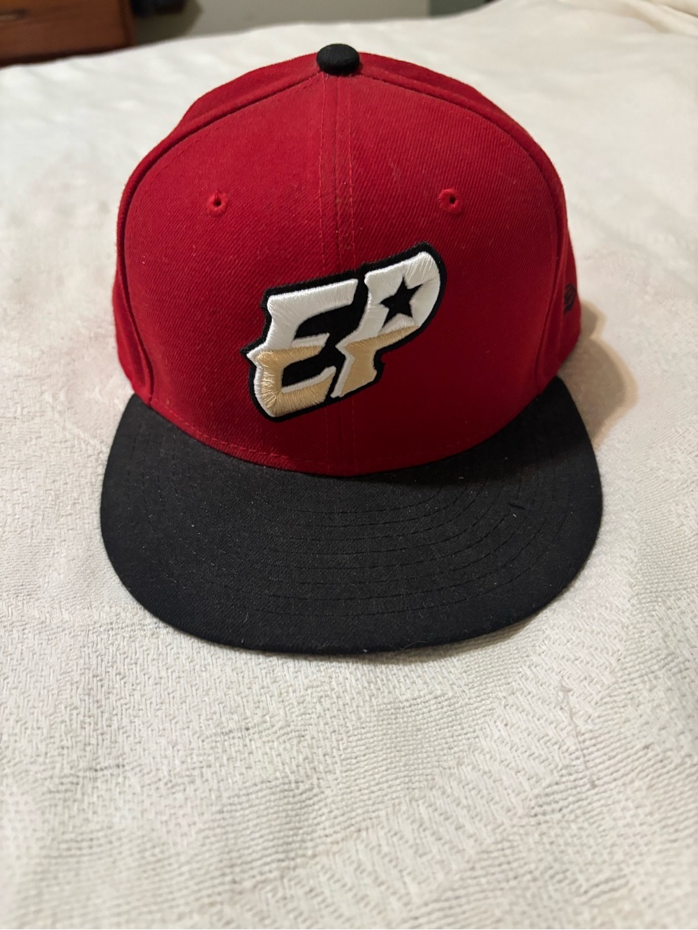 New Era El Paso Chihuahuas minor league baseball cap Fitted - 7 3/8”